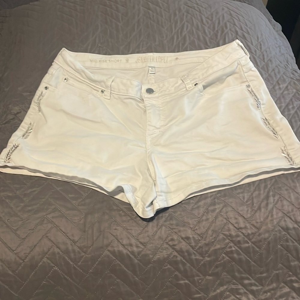 Women’s shorts